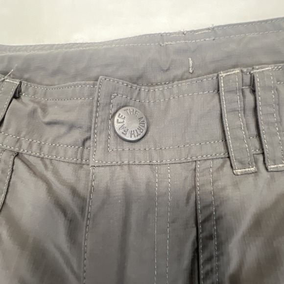 North Face Horizon 2.0 Hiking Pants Women Size 8 Roll Tab Gray Camp Hike Fish - Picture 5 of 16